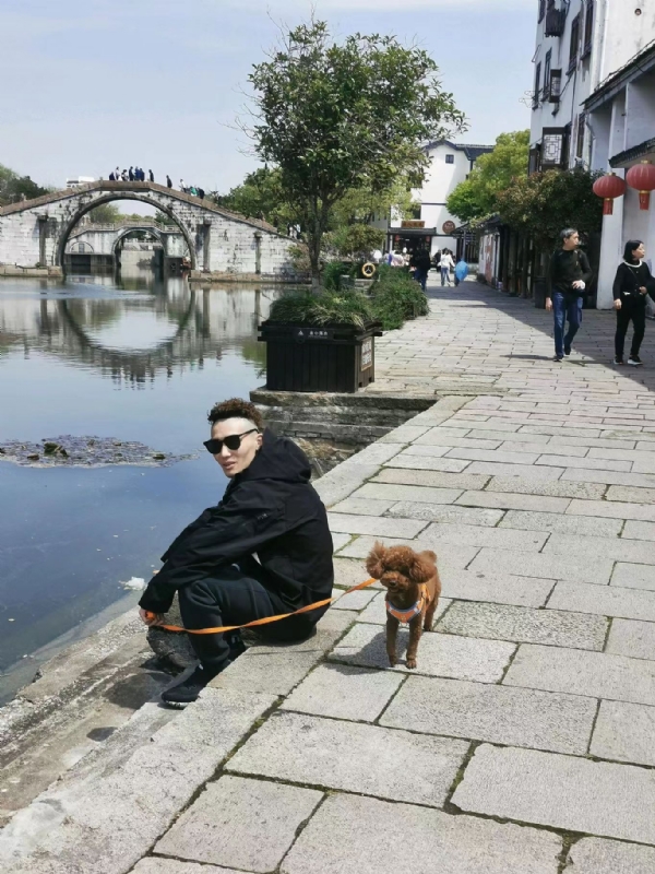 皮卡丘的第一张照片--长乐交友网