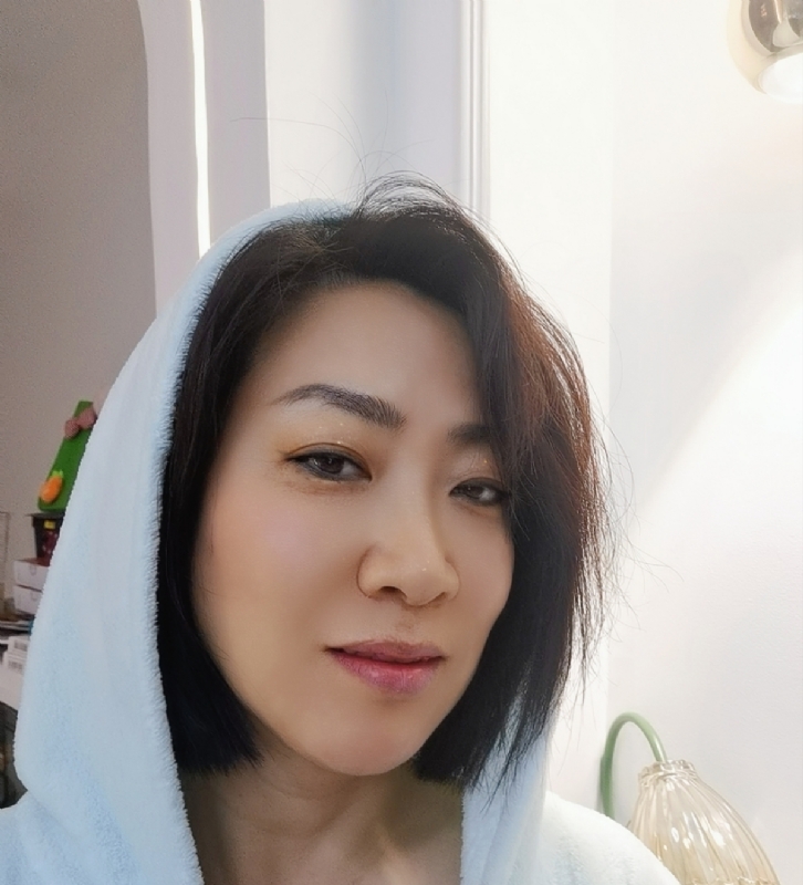 火玫瑰的第一张照片--长乐交友网