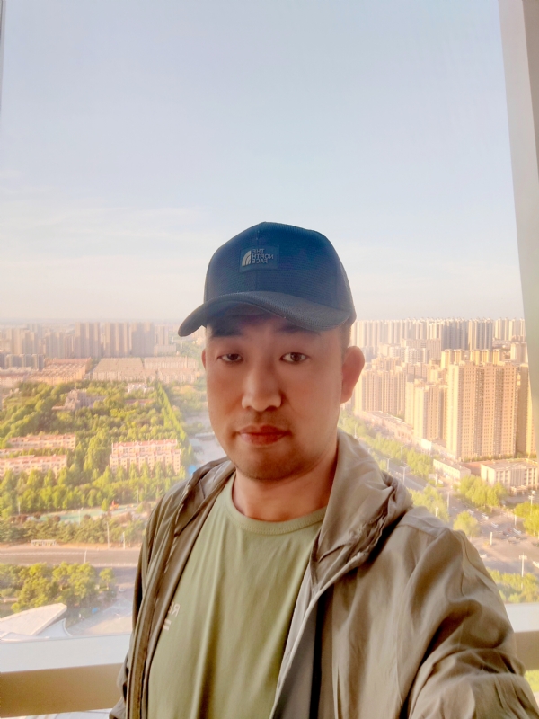 勇攀高峰的第二张照片--长乐交友网
