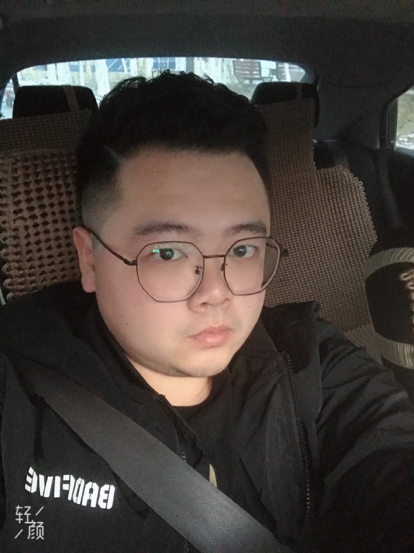 欢笑的第一张照片--长乐交友网