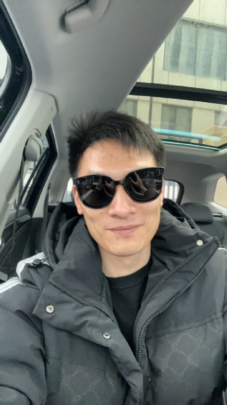 男孩的第一张照片--长乐交友网