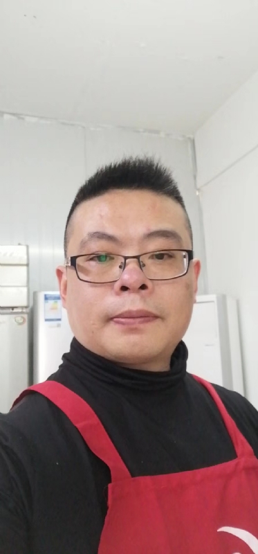 努力奋斗的第一张照片--长乐交友网