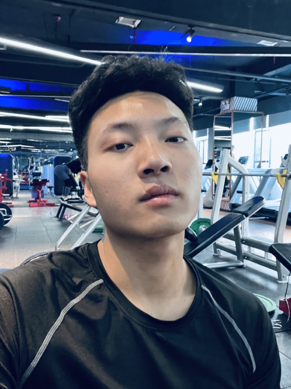 A且行且珍惜的第一张照片--长乐交友网