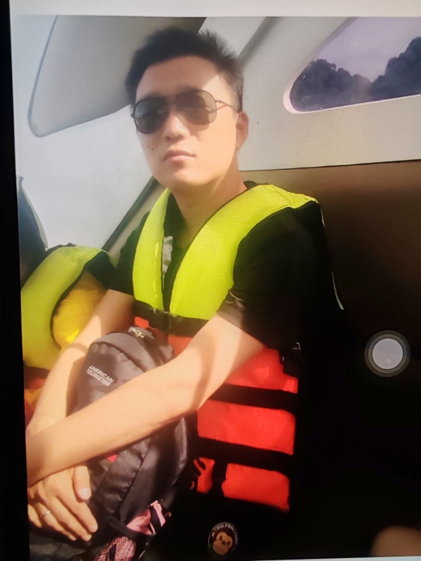 座看烟霞散的第一张照片--长乐交友网