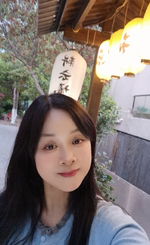 伊伊的第一张照片--长乐交友网