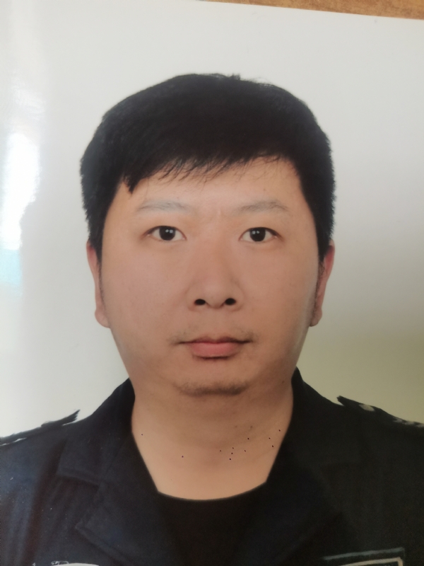 吕嘉的第一张照片--长乐交友网