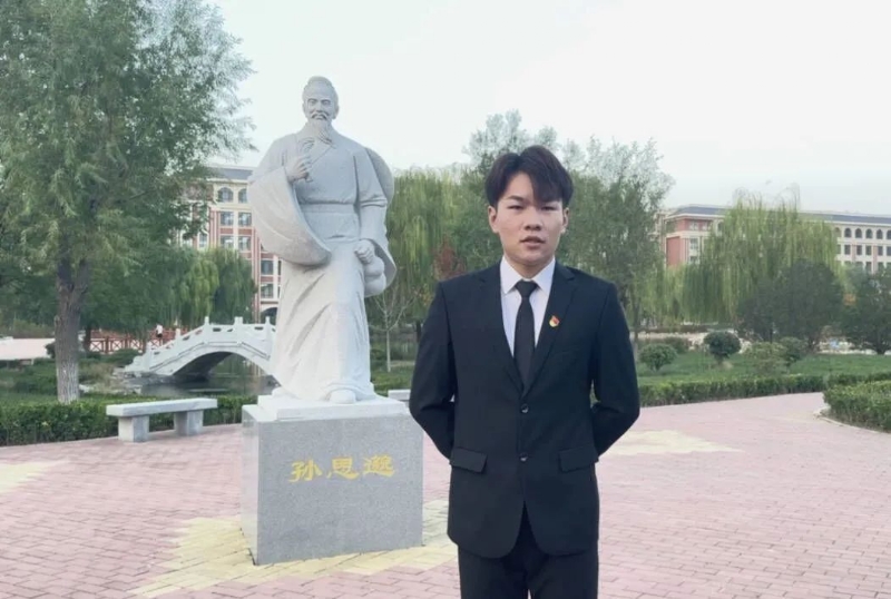 尚明月的第一张照片--长乐交友网