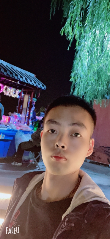 向阳而生的第一张照片--长乐交友网