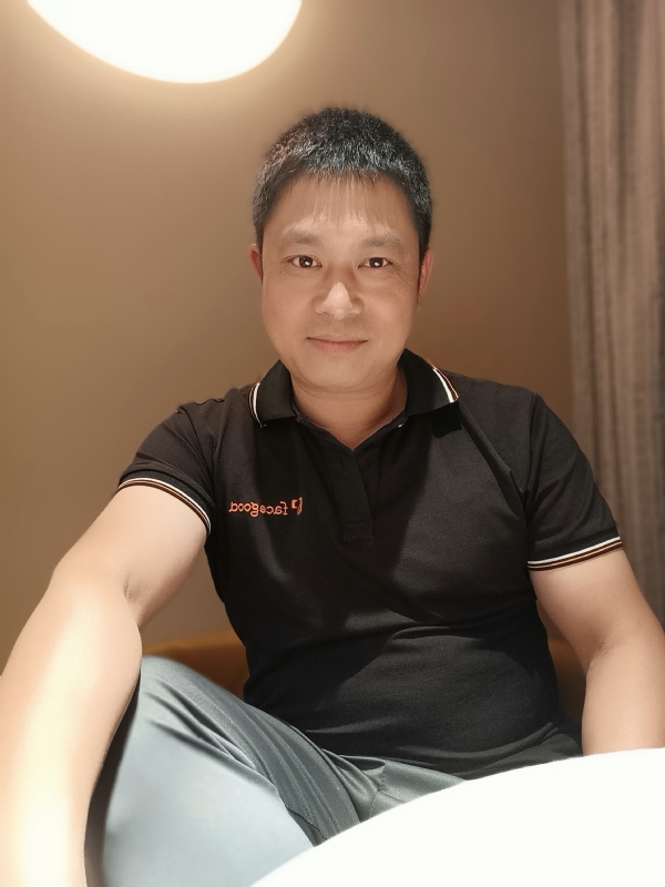 影子的第一张照片--长乐交友网