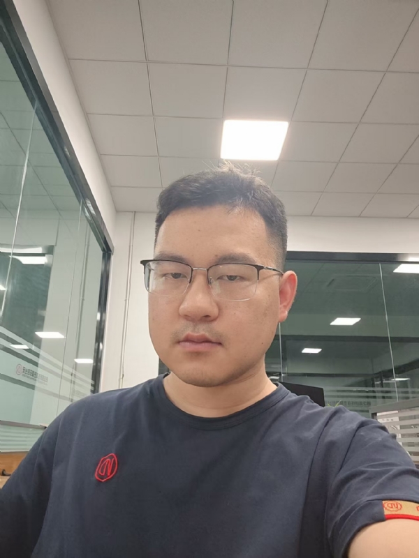 雨落浅响的第一张照片--长乐交友网